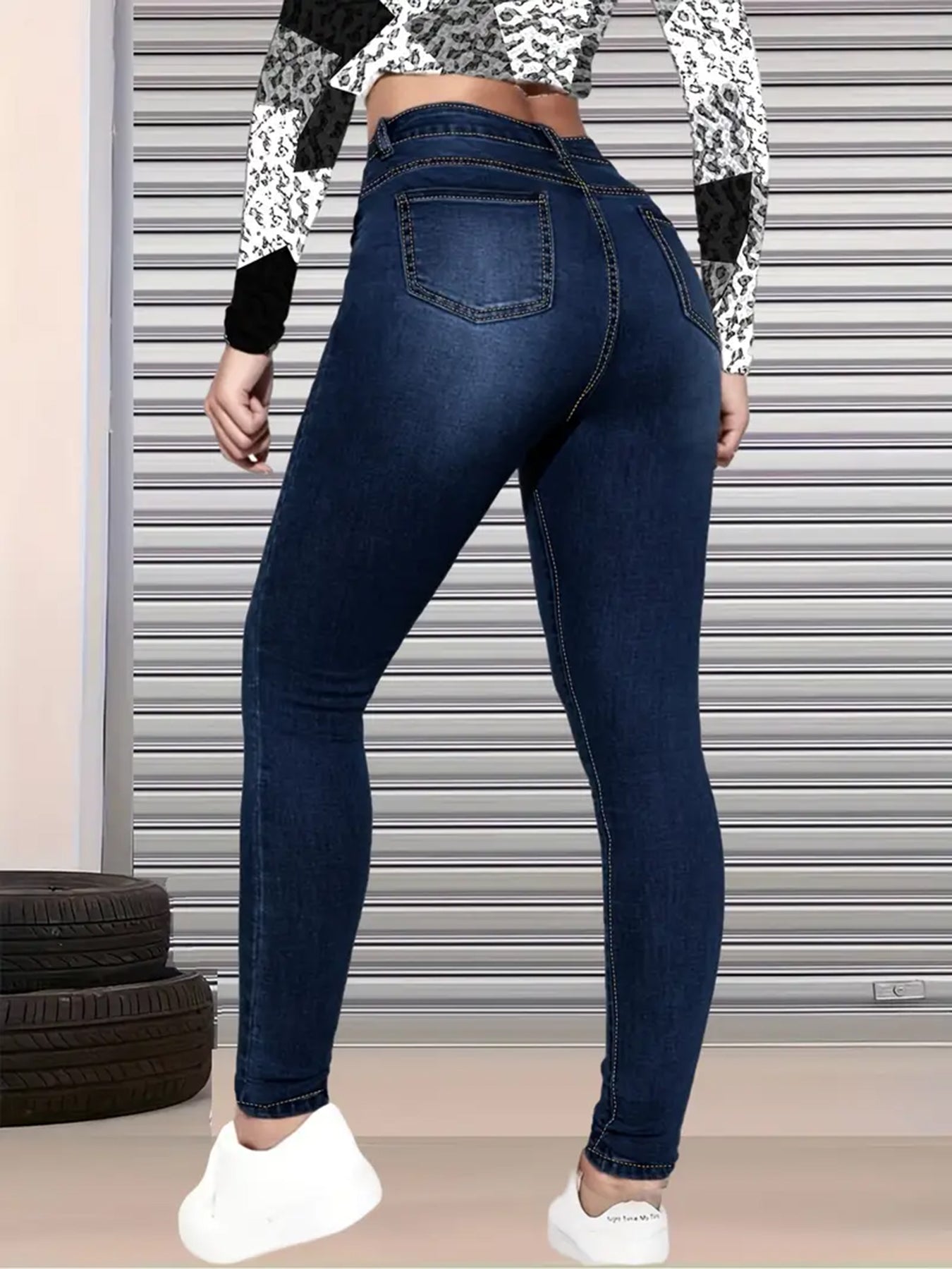 New High Waisted, Hip Lifted, Tight Fitting Women's Jeans With A Ripped Nine Quarter Cut, Suitable For Minimalist Fashion In Summer