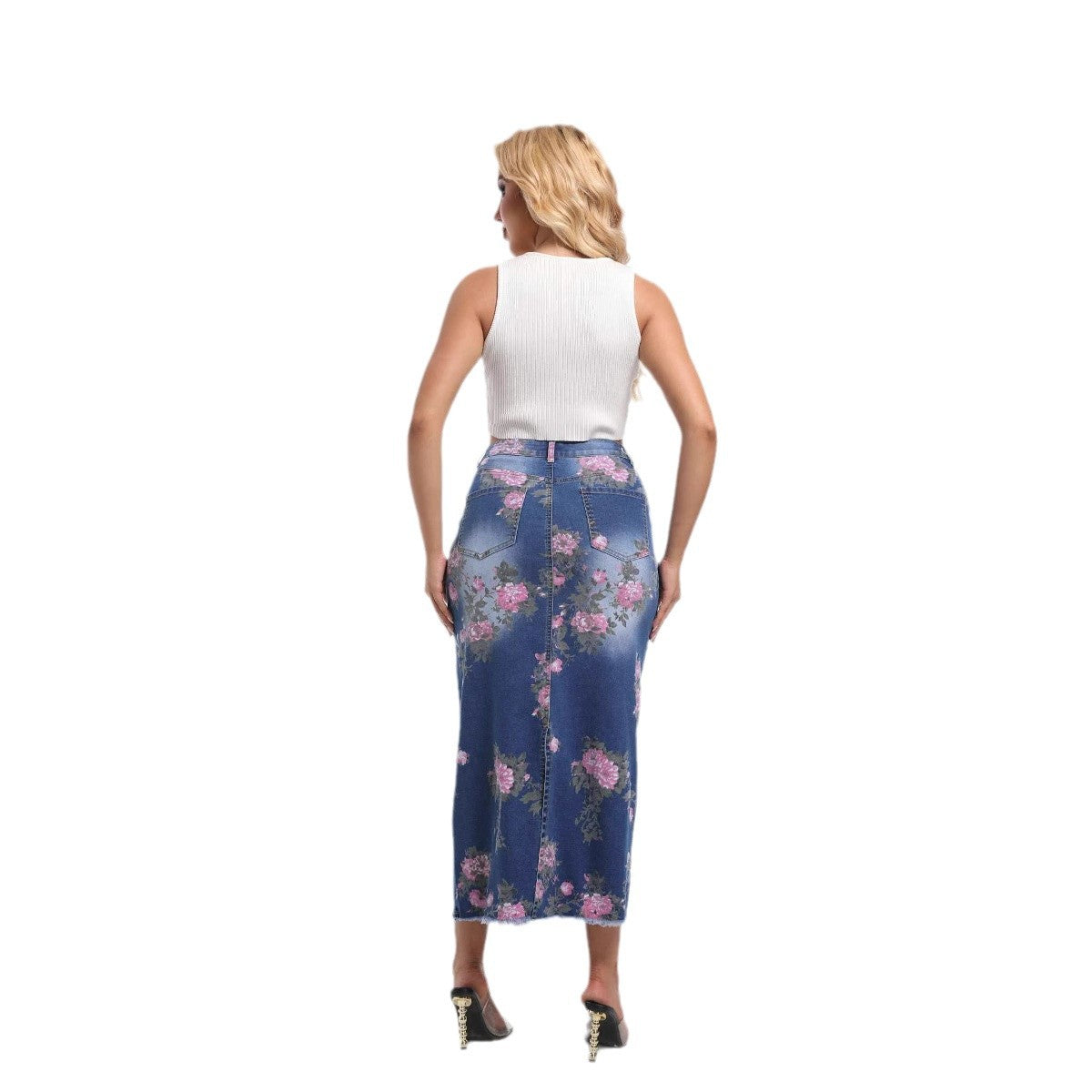 Womens Loose Casual Mid-Length Denim Skirt With A Print